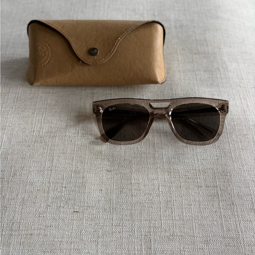 Ray-Ban Sunglasses with Case